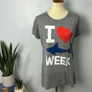I ❤️ Shark Week Top Size Large
